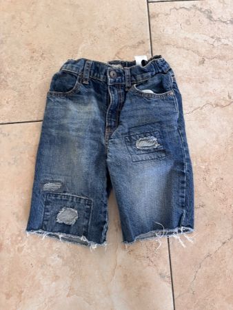 OshKosh Jeans Shorts, Gr. 122 Top Zustand für den Sommer!