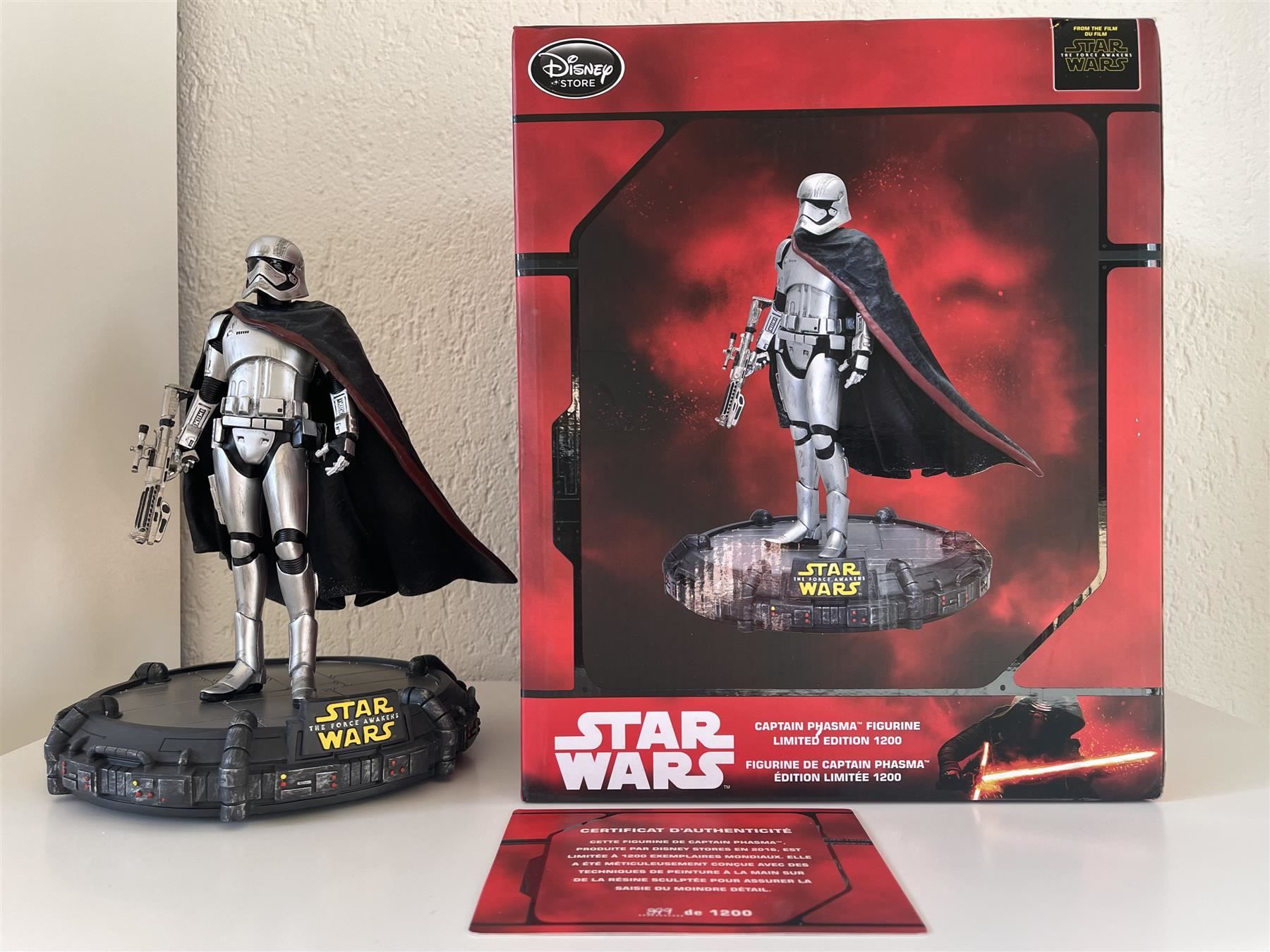 Sculture & Statue: ✨Disney Store Captain Phasma statue Star Wars – Nuovo (secondo la descrizione) da Wahlen b. Laufen venduto da Ma-Works