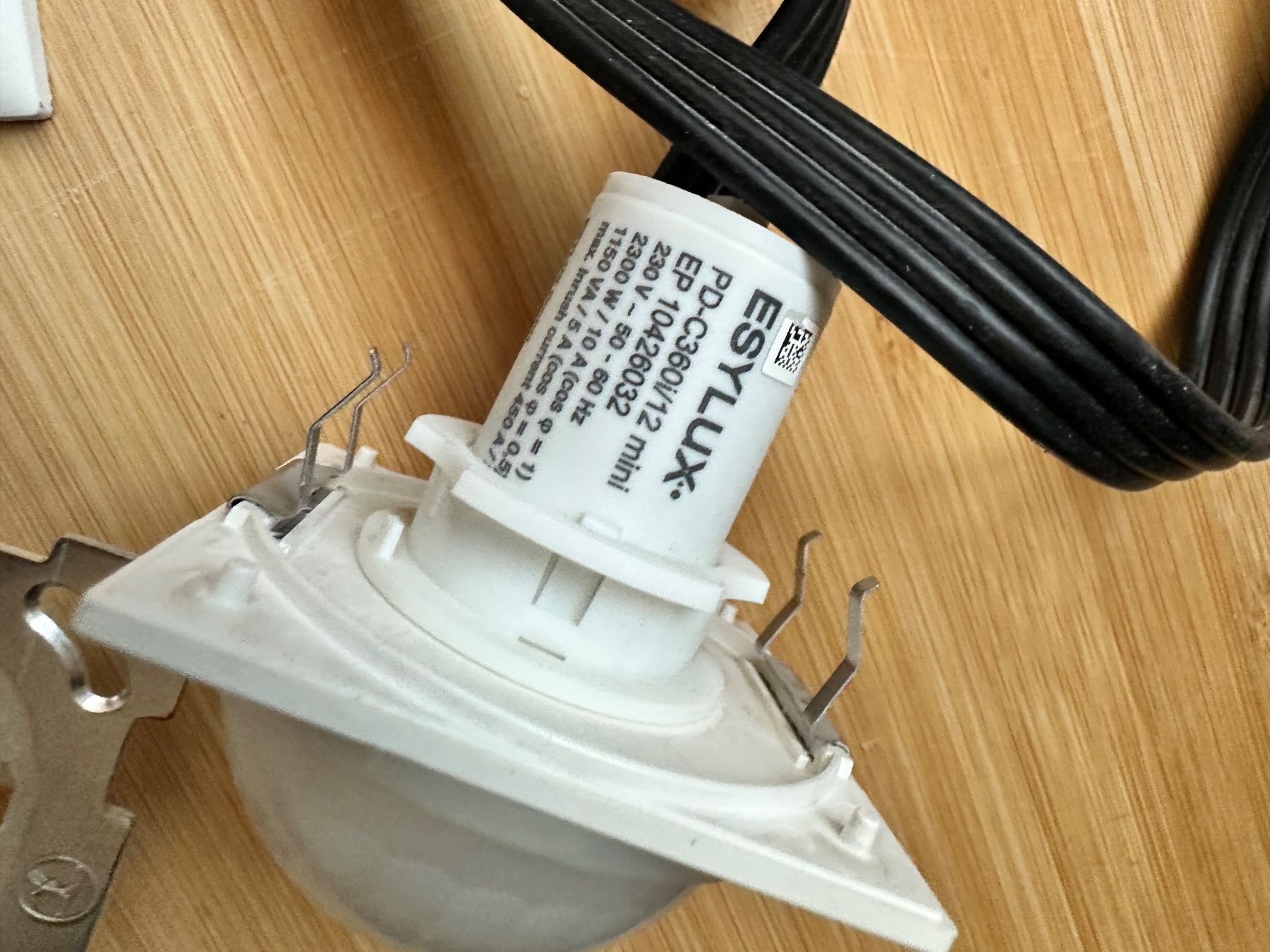 Lampade: Esylux PD C 360 mini – Usato da niederhasli venduto da rami016 1