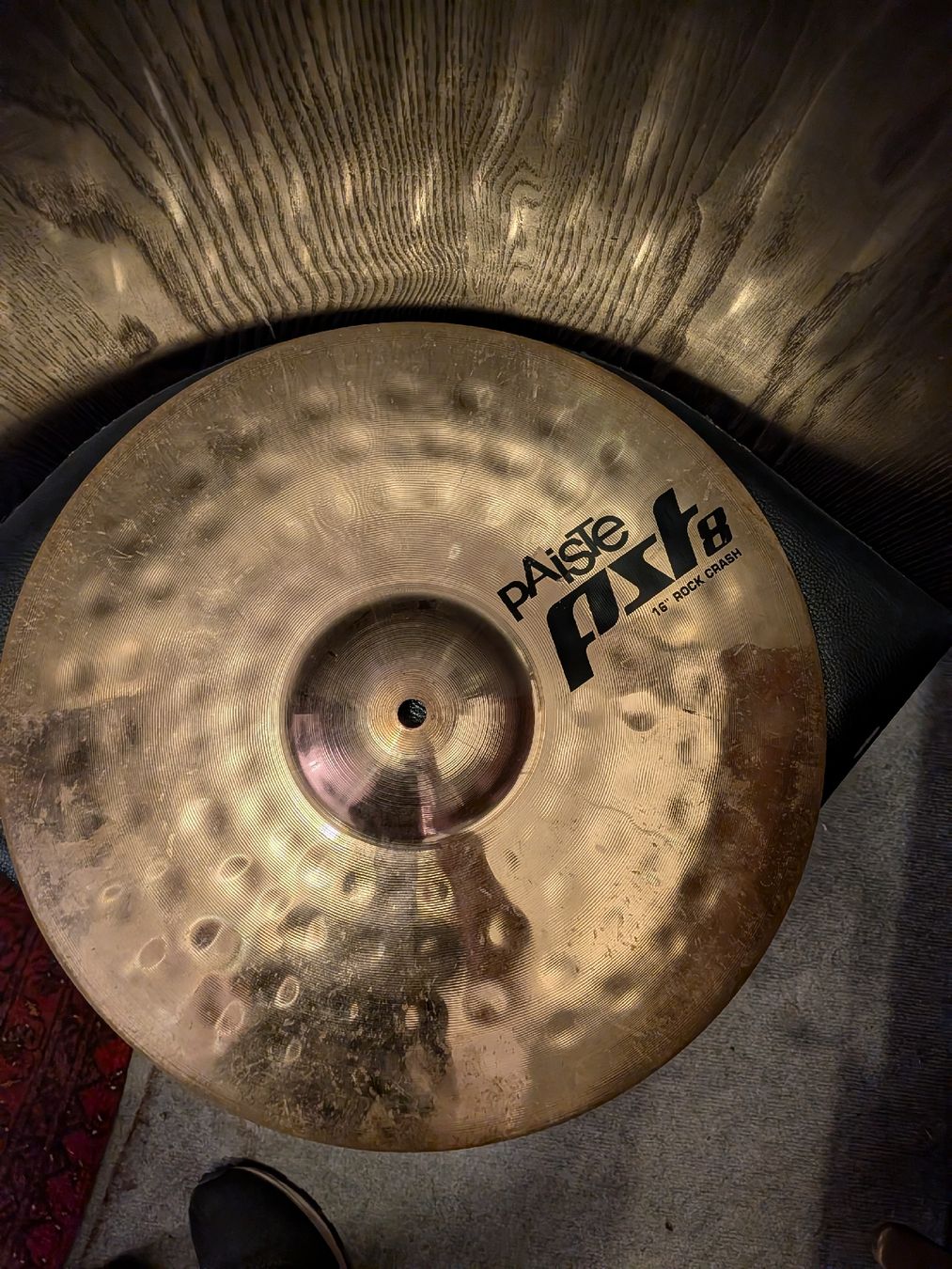 Paiste Musikinstrumente: Paiste PST8 Reflector Rock 18" – Gebraucht aus Lavigny von leo_5cbr