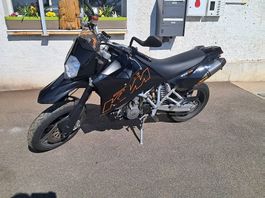 KTM 950 Supermoto