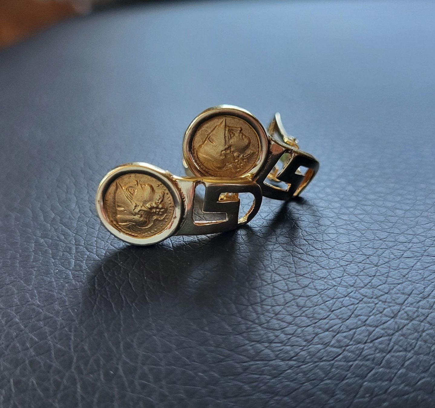 Orecchini pendenti & Orecchini a lobo: Gold 585 Ohrclips – Usato da Wald ZH venduto da Dasilver