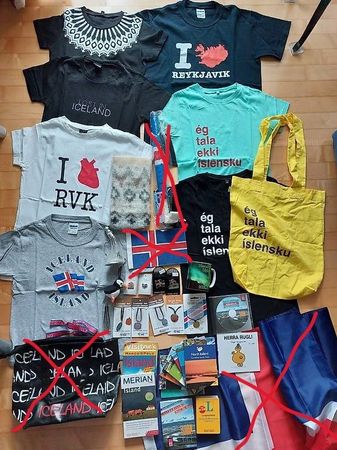 Island Set mit Tshirts, Tasche, Schmuck, Büchern...