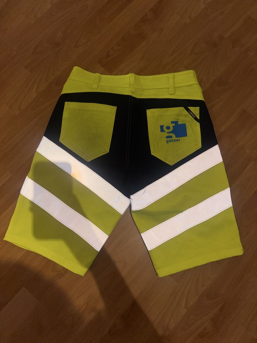 Pantaloni: Engel Arbeitsshorts Warnschutz Gelb Grösse 52 – Usato da Zeglingen venduto da nor_6sjq 1