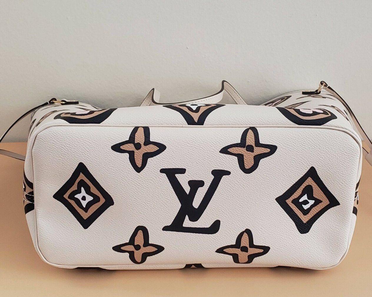 Louis Vuitton Taschen für Damen: ❤️ Louis Vuitton Neverfull MM Wild At Heart Ivory – Neu (gemäss Beschreibung) aus Steinhausen von 2ndLove_Bag 3