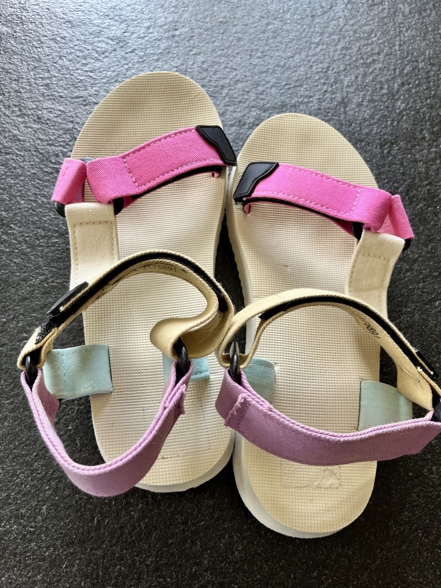 Scarpe da donna: Sommer Sandalen Grösse 37 – Usato da Ittigen venduto da franzis6 1