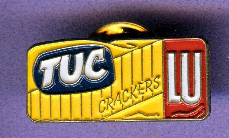 Placchette & Badge: Tuc  Crackers – Usato da Winterthur venduto da Sammleroase