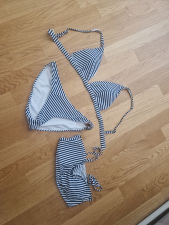 Bikini gestreift - weiss/dunkelblau mit 2 Oberteilen - Gr M