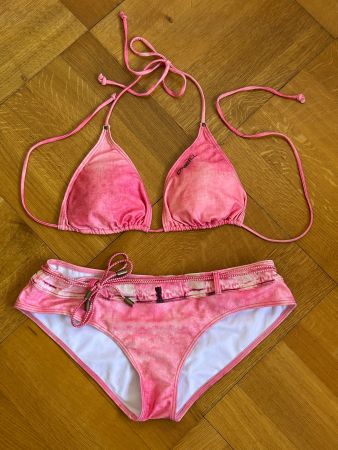 Neuwertiger cooler rosa Bikini von Oneill, GR 40C