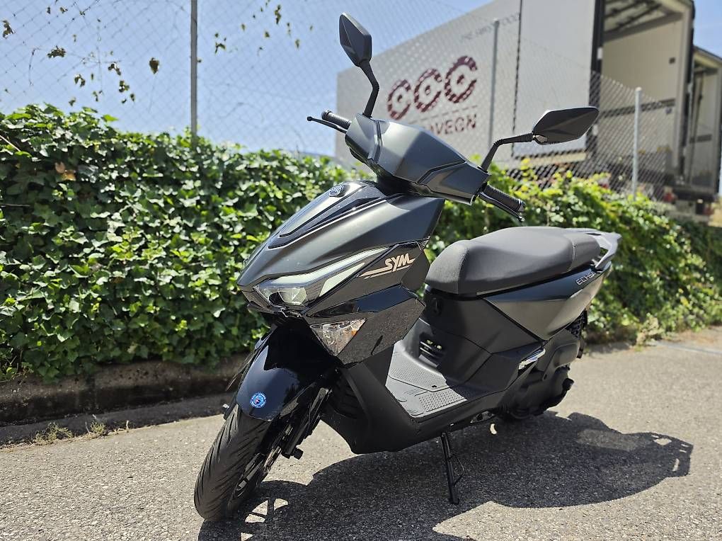 Scooters: Sym ECHS 125 – D'occasion à Bussigny par jau_5zcy 2