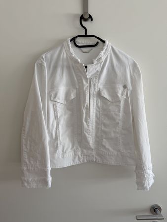 Schickes sportliches Marc Cain Jäckchen, weiss, Grösse N3