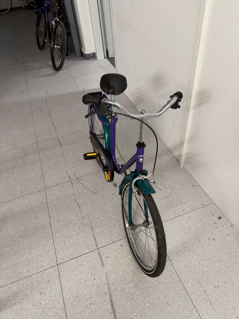 Fahrzeuge für Kinder: Kinder Velo Gebraucht!! – Gebraucht aus Schwerzenbach von Fachhaus_Logistik 2