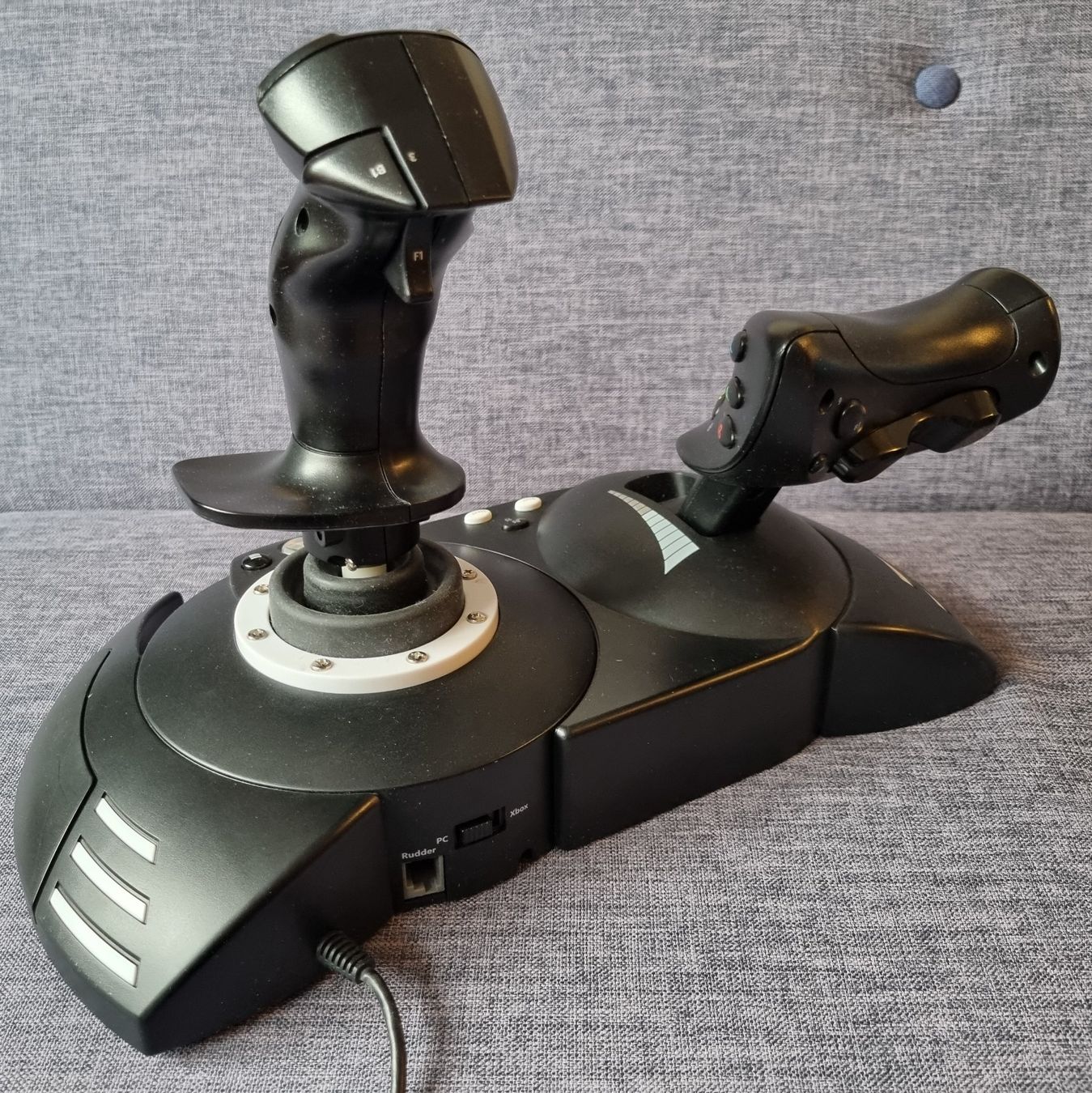 Thrustmaster Controller: Thrustmaster T.Flight Hotas One – Gebraucht aus Ennenda von Maedli 1