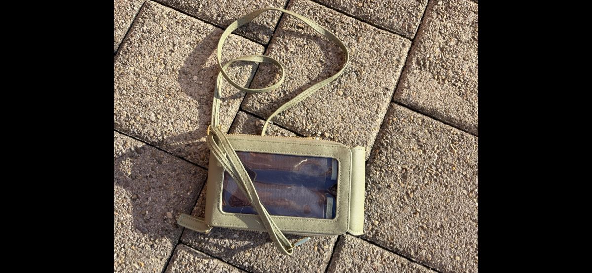 Taschen für Damen: Umhängetasche guter Zustand – Gebraucht aus Züberwangen von are1968 1