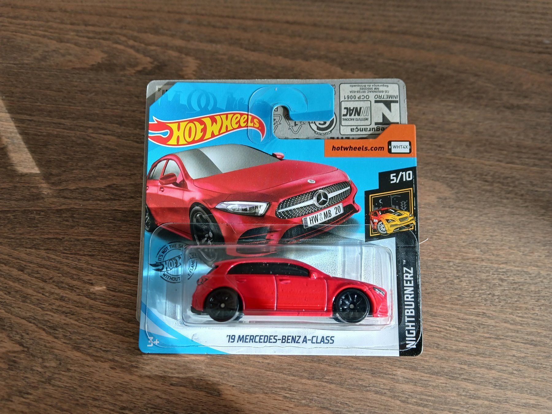Hot Wheels Modellini d'auto: 2019 Mercedes Benz A-Class – Nuovo e nell'imballaggio originale da Wiedlisbach venduto da Pontiacman93