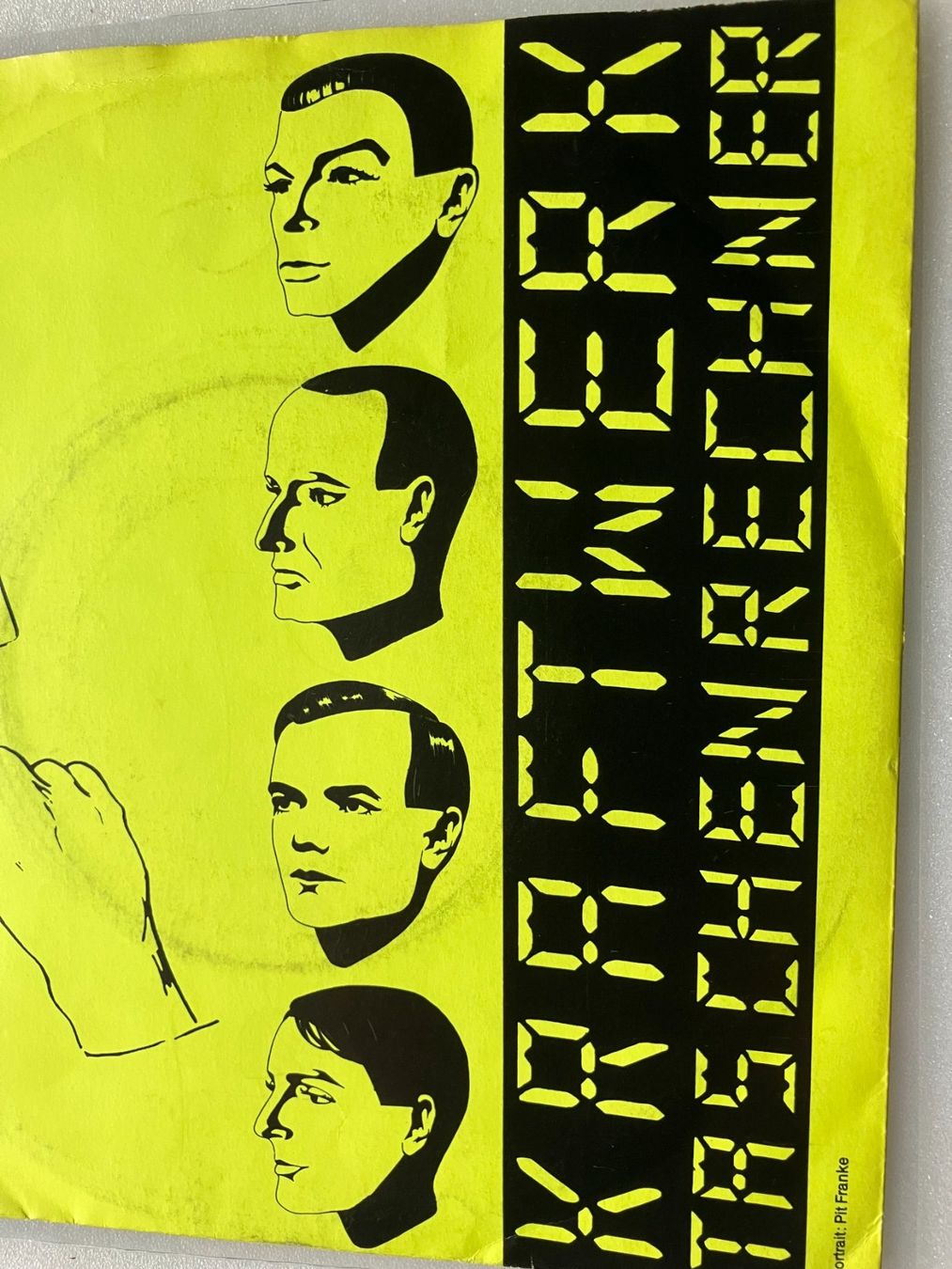Dischi in vinile: Kraftwerk – Usato da Aarwangen venduto da Jukebox3 1
