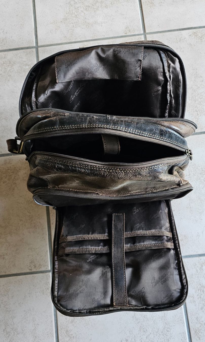 Rucksäcke: Vintage Lederrucksack – Gebraucht aus Schleinikon von sku_c72n 1