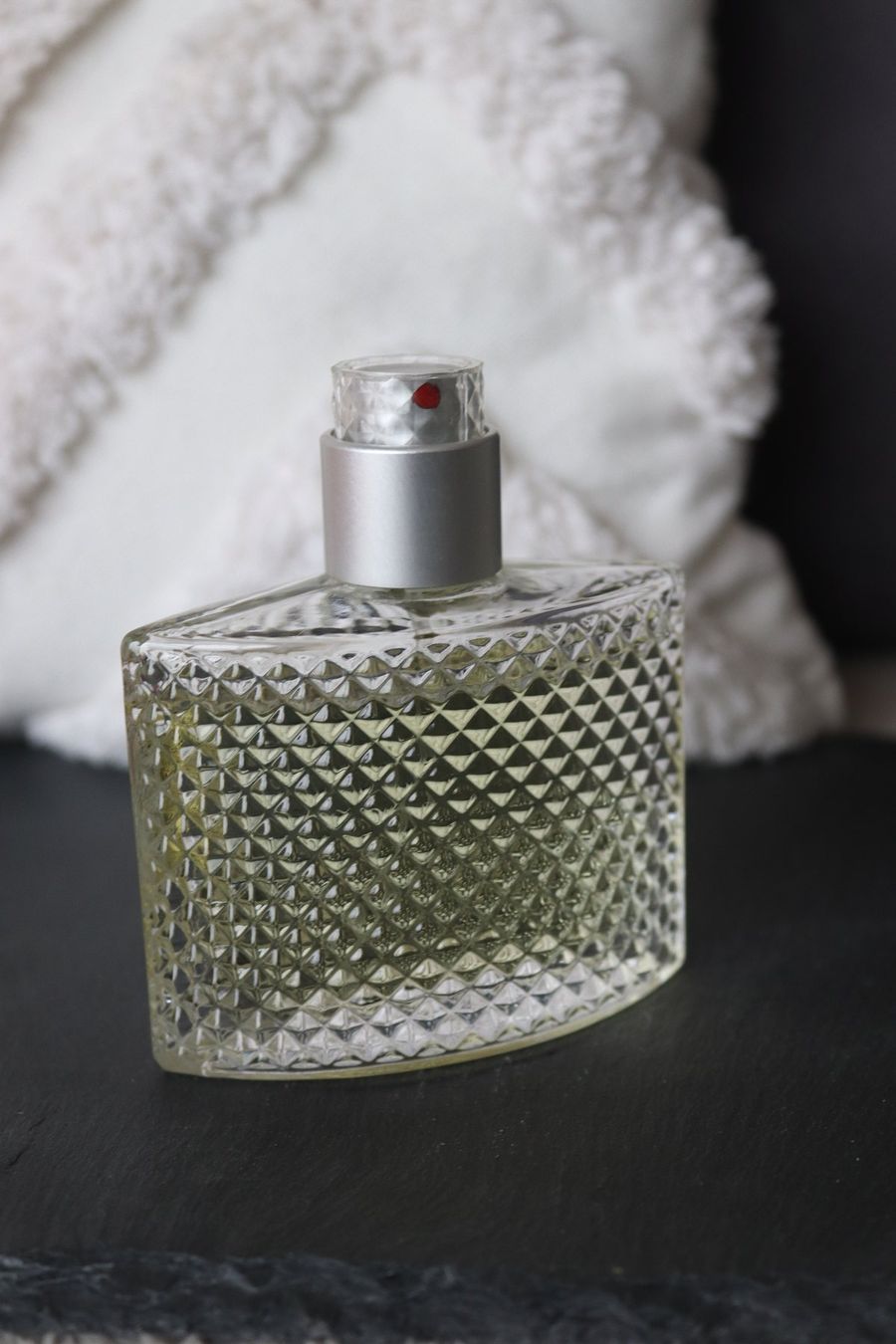 Profumi & Eau de Toilette: James Bond 007 Cologne Eau de Cologne 50ml – Nuovo (secondo la descrizione) da Dänikon ZH venduto da tug_m9b6 4