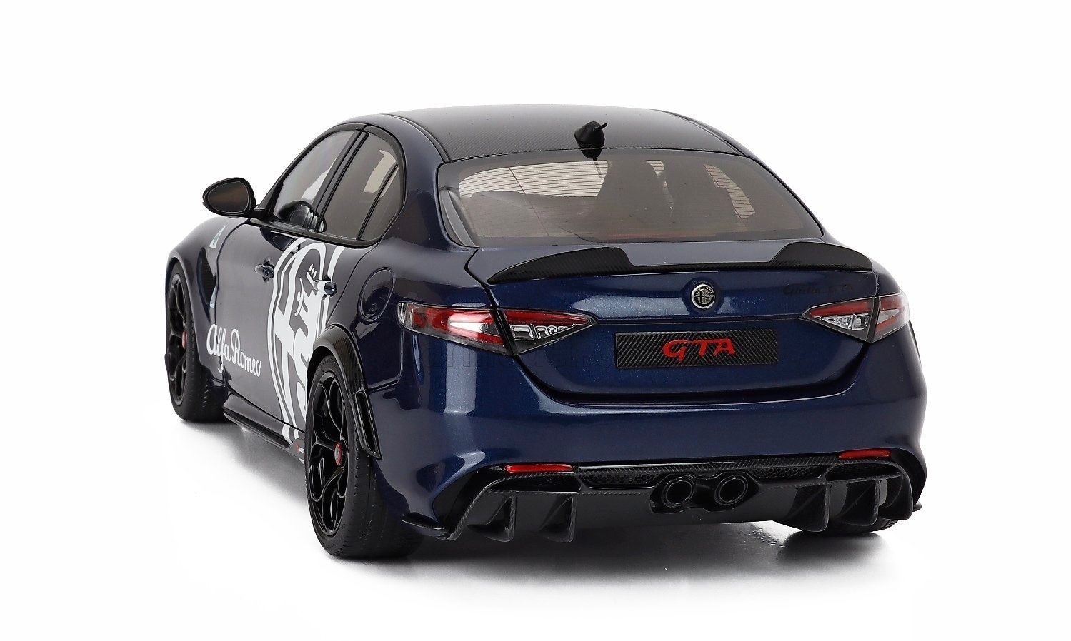 Alfa Romeo Modellautos: ALFA ROMEO - GIULIA GTA 2021 – Neu und originalverpackt aus Bergdietikon von Modell_Cars 2