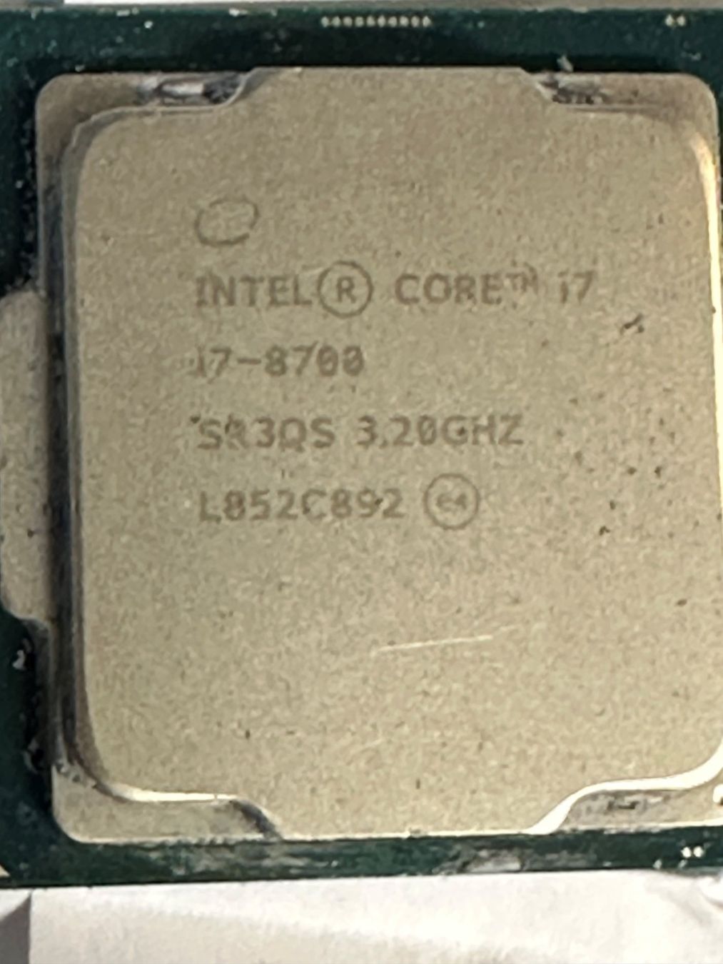 Intel PC: i7 8700  3,20 GHz 6 Core 12 MB Cache – Usato da Zürich venduto da Drwatson