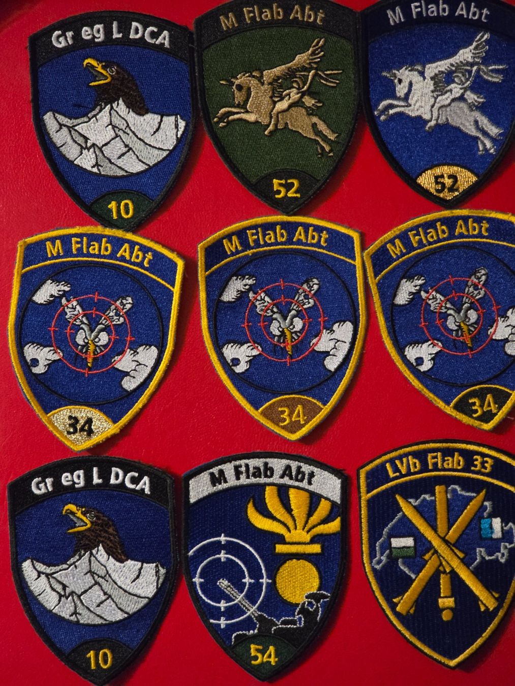 Schweizer Armee Placchette & Badge: Luftwaffe Abzeichen 9x Badges Divers Formation – Nuovo (secondo la descrizione) da Nyon venduto da freetoys08