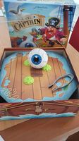 Eye,Eye Captain