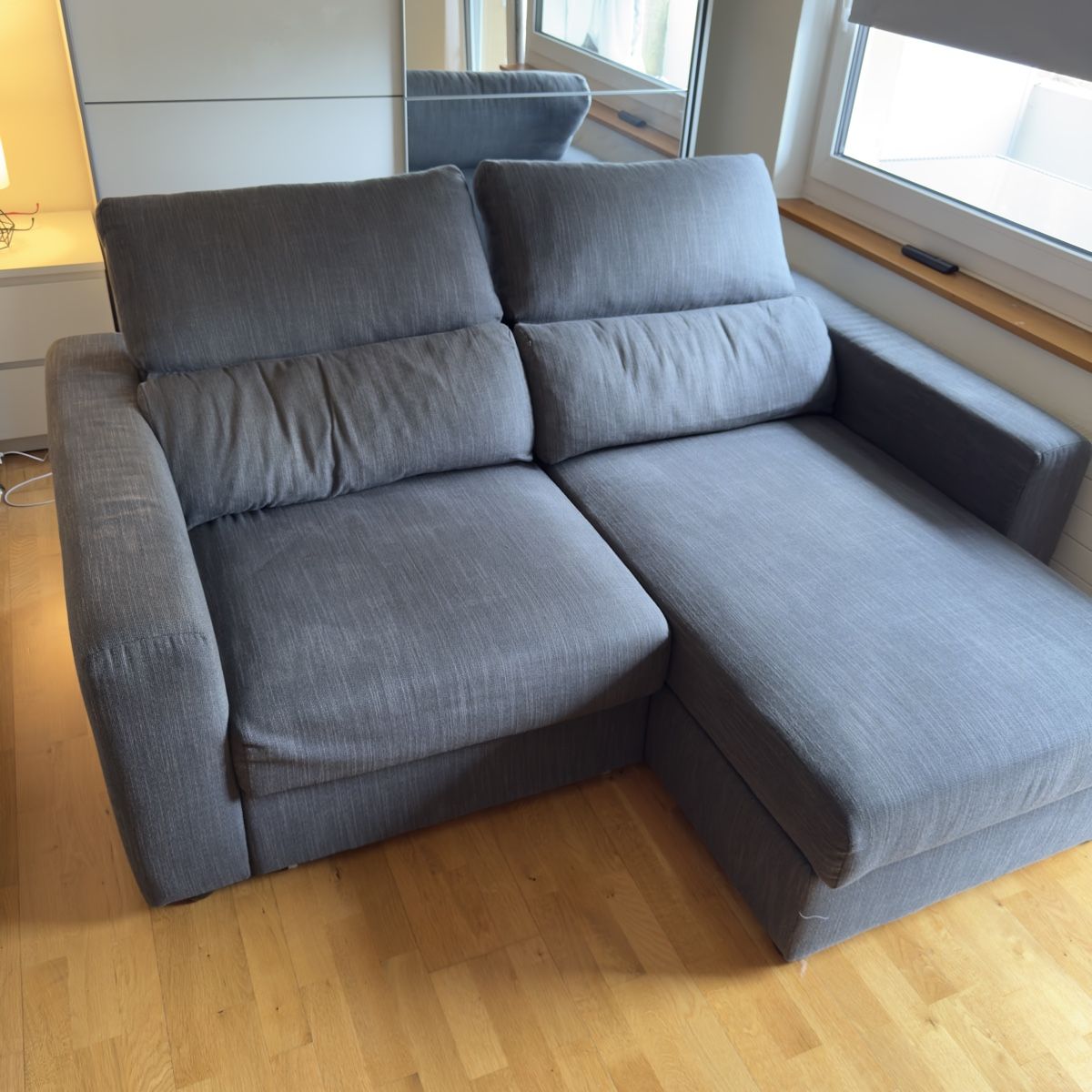 Ikea Divani: Comfy Grey Sofa with Storage - Perfect for Winter! – Usato da Kloten venduto da joa_br5b 2