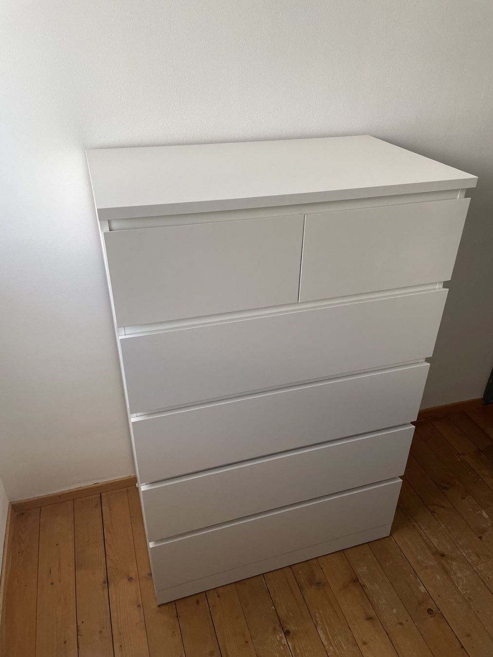 Ikea Cassettiere: MALM Kommode mit 6 Schubladen, weiss, 80x123 cm – Usato da Wädenswil venduto da giuliademarco
