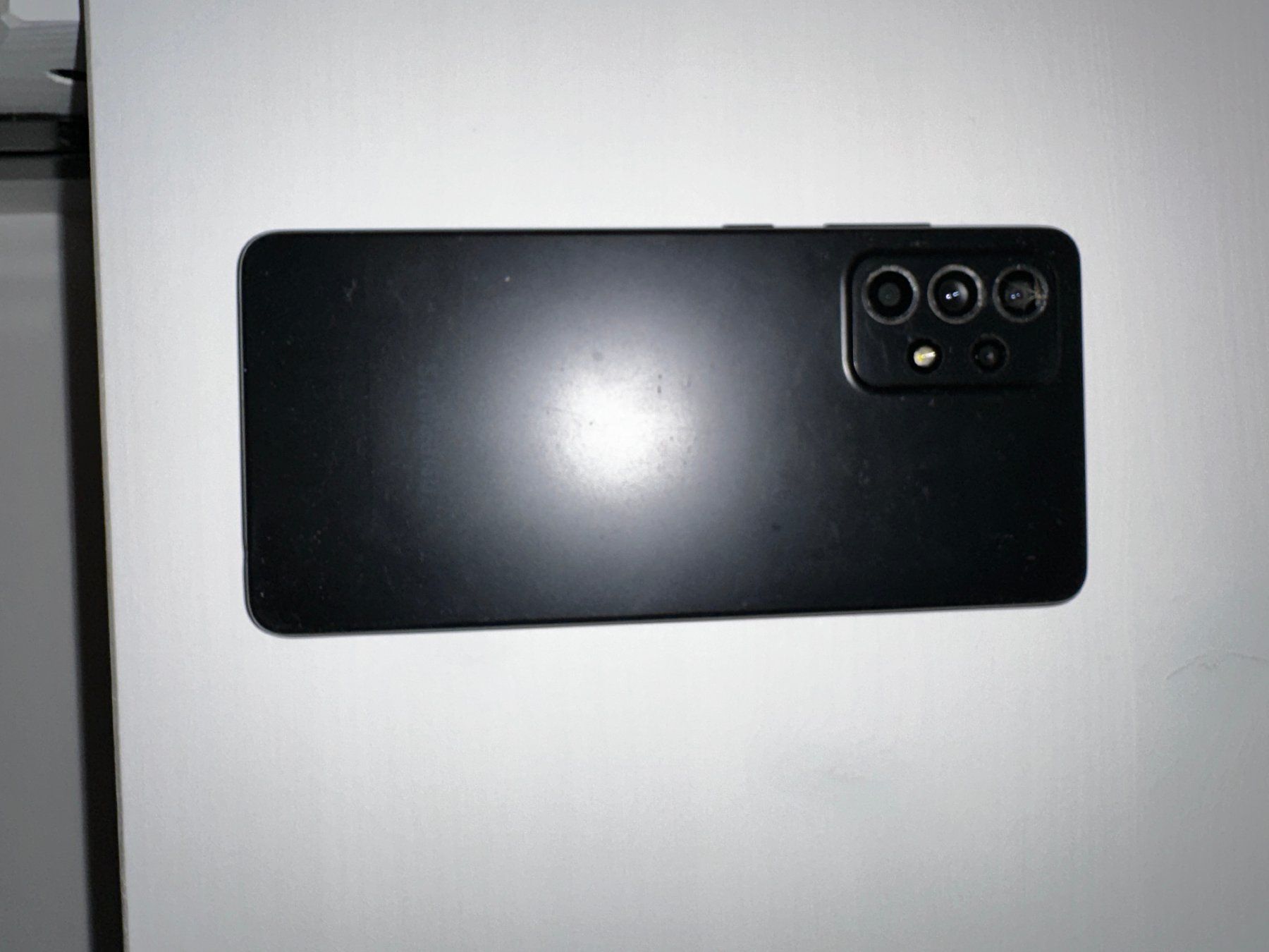 Samsung Handys / Smartphones: Samsung Galaxy A52 128GB, ohne Simlock, eSIM Android – Gebraucht aus Zürich von BimmerM 4