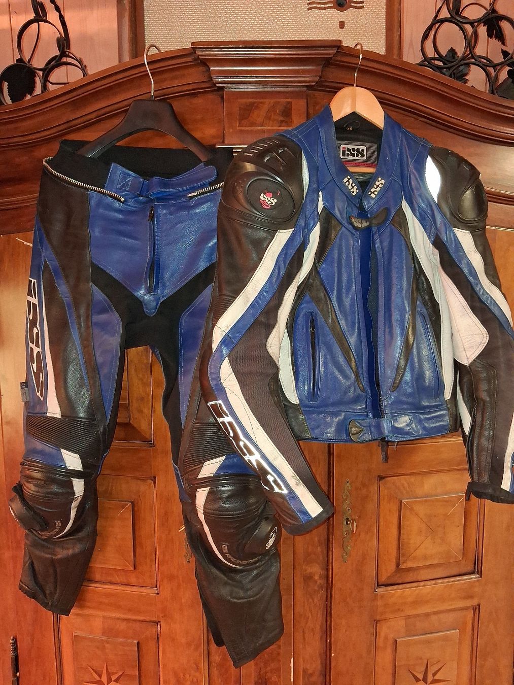 IXS Completi: Lederkombi IXS Gr.48 – Usato da Dietschwil venduto da yama125er