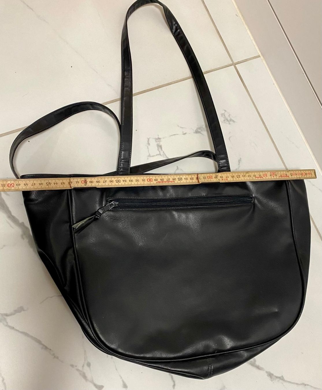 Borse da donna: Schwarze Vintage Handtasche / Schultertasche – Usato da Krauchthal venduto da MEWA01 3