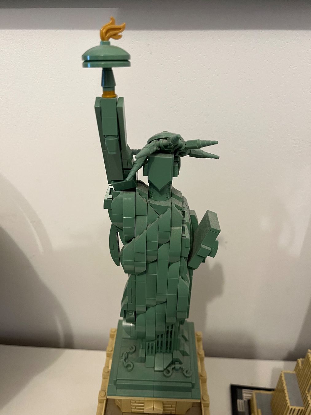 Lego Kit di costruzioni: LEGO Architecture Freiheitsstatue, 21042 – Nuovo (secondo la descrizione) da Baden venduto da eklym 1