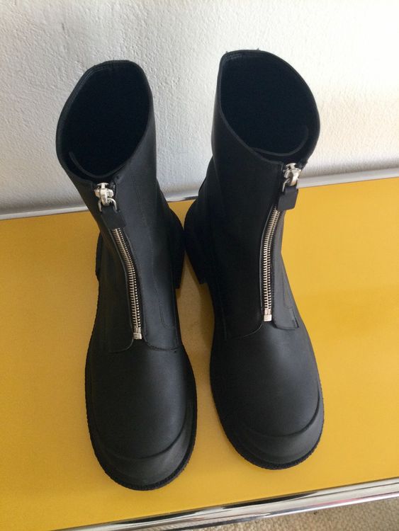Stuart Weitzman Boots Leder mit Zip, 40, Neu NP 695. Kaufen auf Ricardo