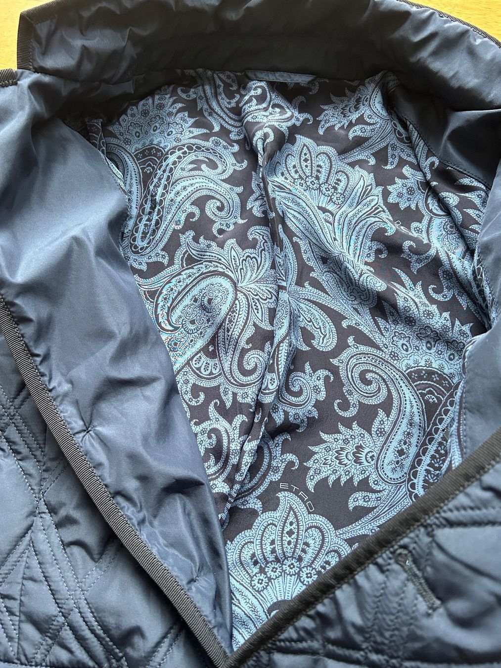 Etro Giacche: ETRO Steppjacke (blau, Grösse L) – Nuovo (secondo la descrizione) da Basel venduto da SAF 2