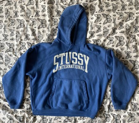 Stüssy Kapuzenpullover blau Grösse M guter Zustand