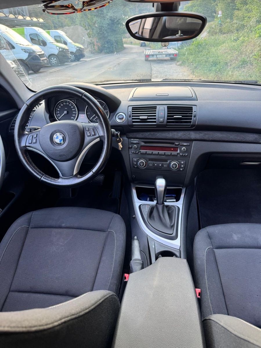 BMW Automobili: BMW 120i Automat  – Usato da Schaffhausen venduto da HR-Automotive 7