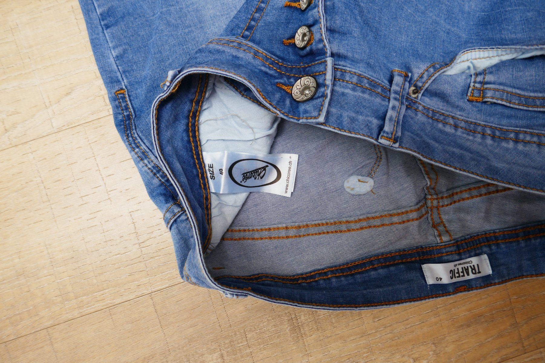 Jeans: neue Jeans von Chicorée, Gr. 40, hellblau – Nuovo (secondo la descrizione) da Port venduto da uzuku 4