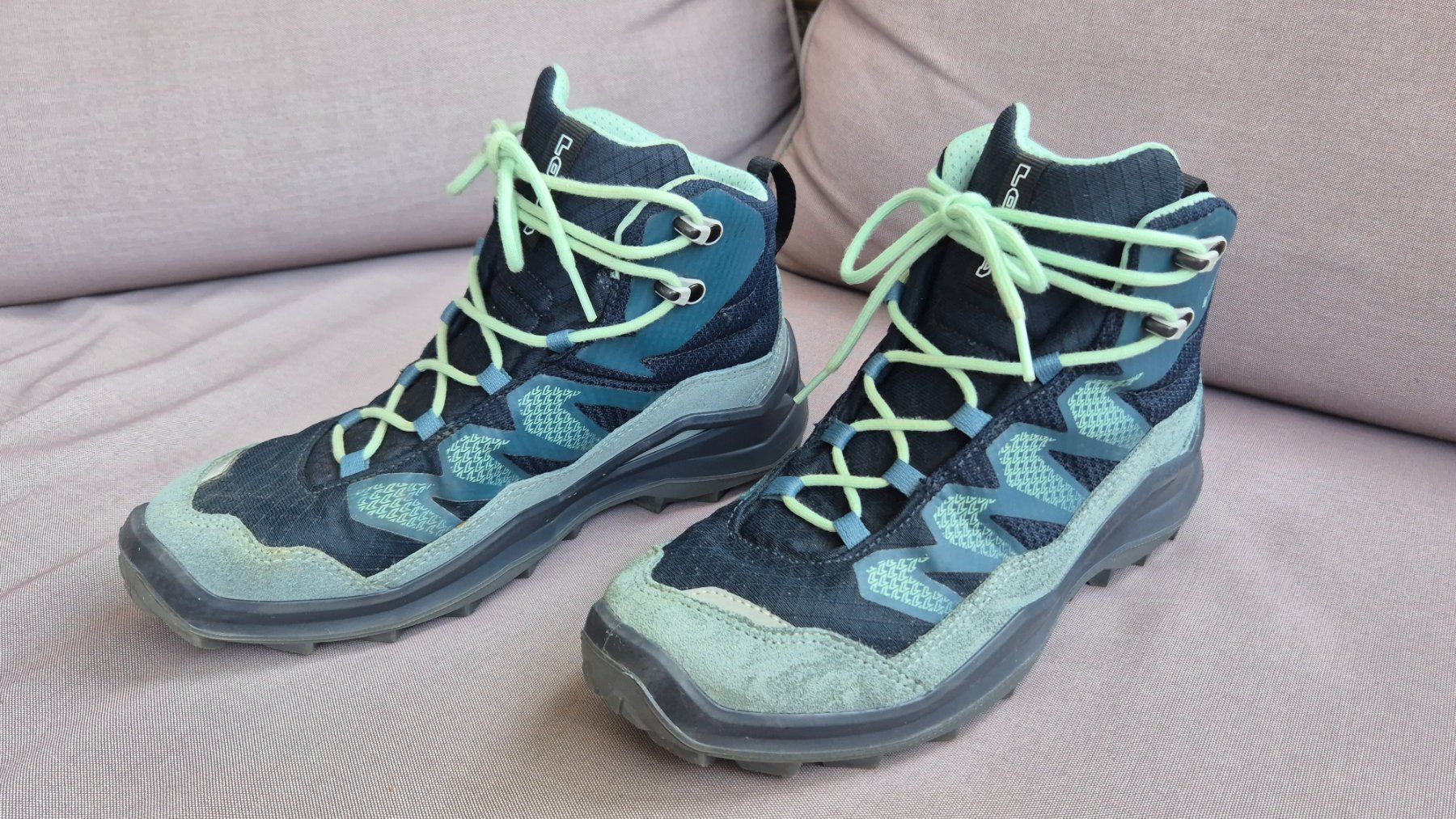 Lowa Scarpe per ragazzi: LOWA Wanderschuhe, Grösse EU 37 – Usato da Thalwil venduto da chriswiss 2