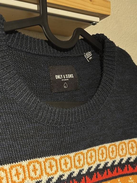 Pulls & Sweat-shirts: Weihnachtspullover Only & Sons M – D'occasion à Triengen par Ike67 1