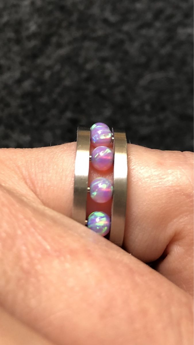 Ringe: Stahlring mit Opalkügelchen – Neu (gemäss Beschreibung) aus Basel von baloon8 2