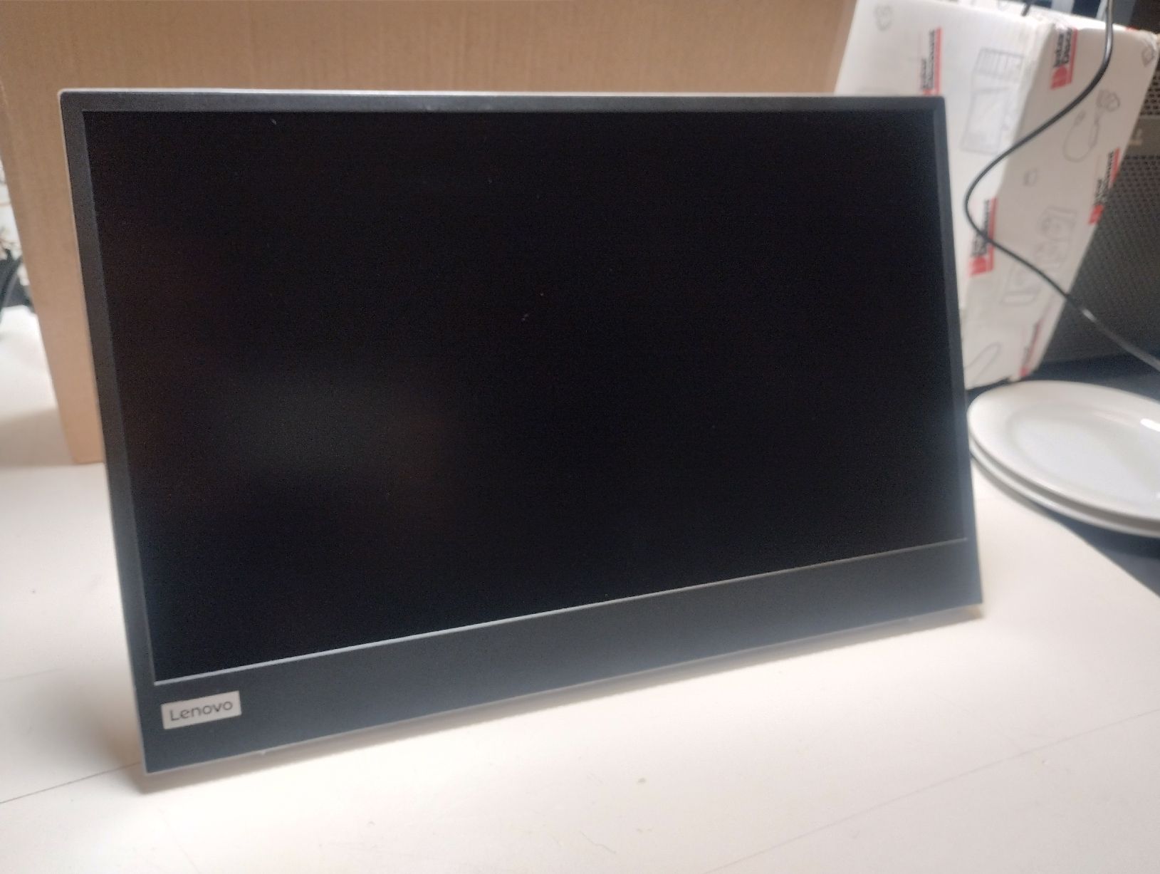 Lenovo Monitore: Portable display Lenovo L15  – Gebraucht aus Brissago von IslandTechZS910