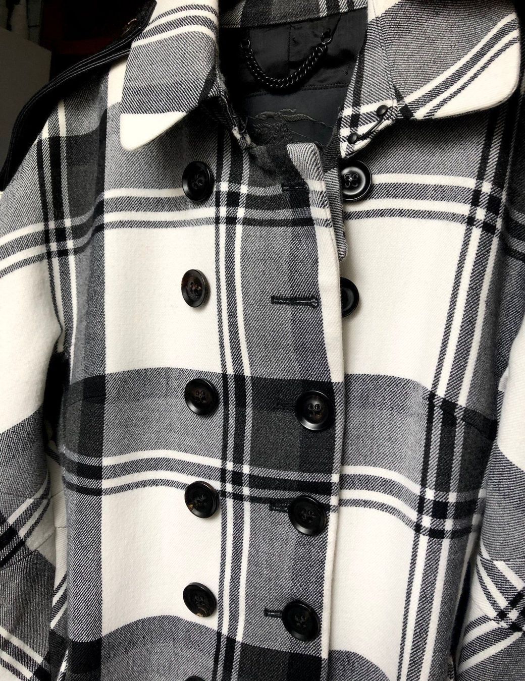 Burberry Cappotti: Original Burberry Prorsum Mantel – Usato da Etoy venduto da Airesun 1