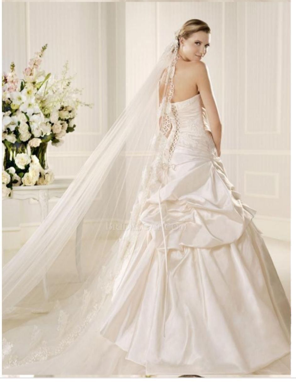 Vestiti: Brautkleid MARIPOSA – Usato da Steinen venduto da Alonne 1