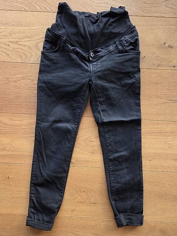 Jeans: Schwarze Umstandsjeans von Love2Wait – Usato da Grub AR venduto da fab_hzc7