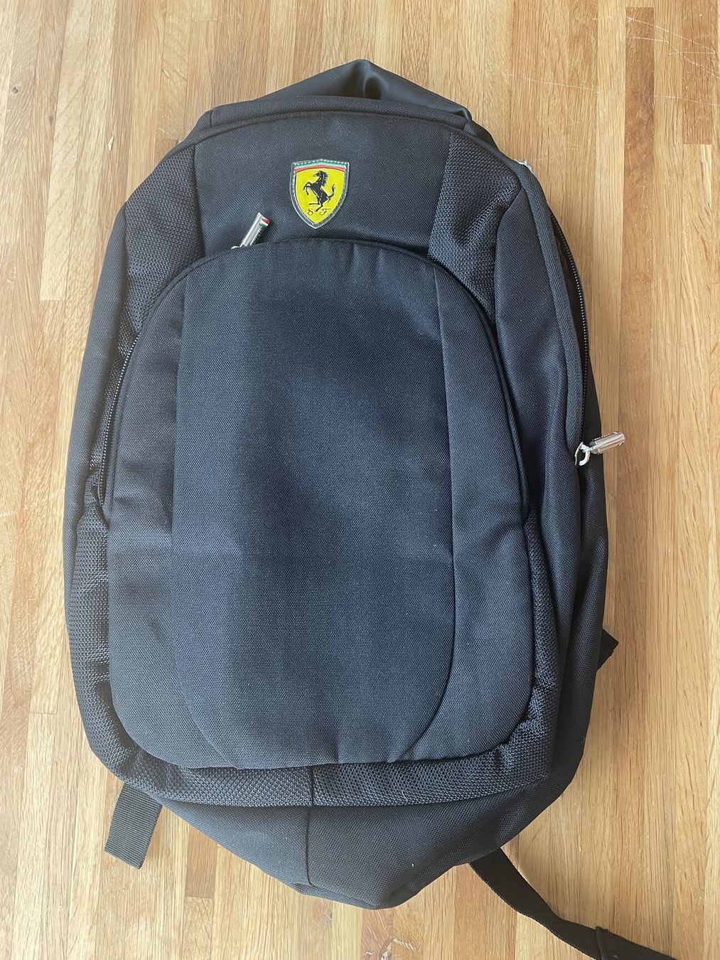 Rucksäcke: Ferrari Collector sac à dos noir – Neu (gemäss Beschreibung) aus Troinex von nadinebmichaelson 7