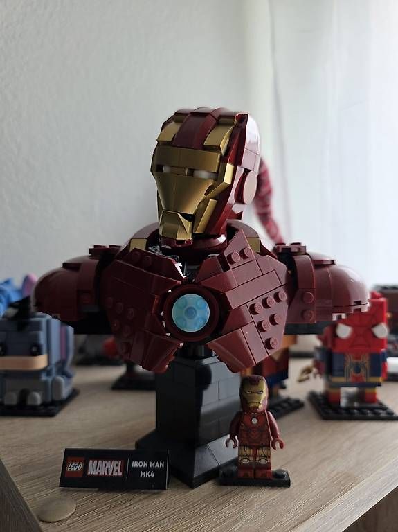Sculture & Statue: Iron Man Büste Lego – Usato da Ostermundigen venduto da Danilolisena 1
