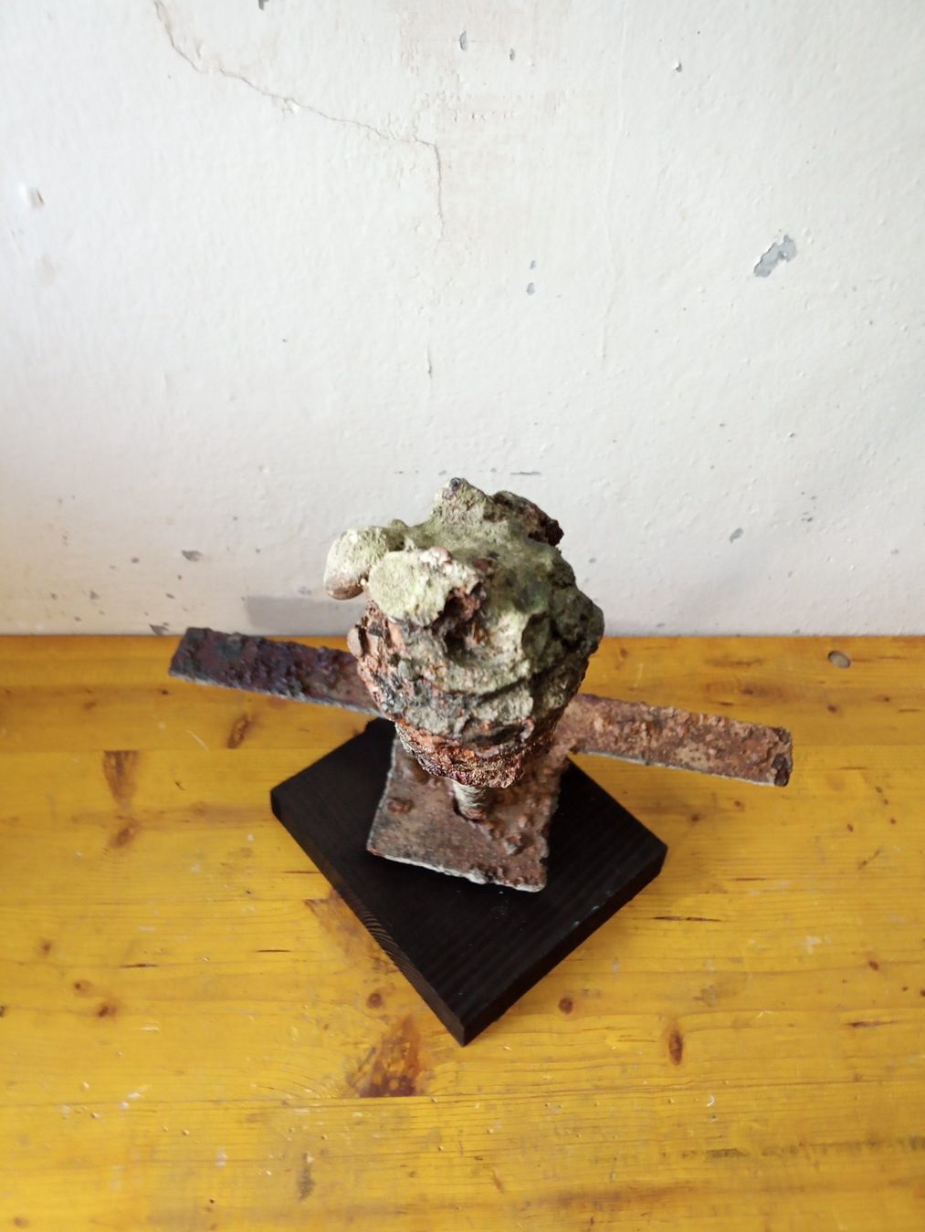 Sculture & Statue: Rostige Abstrakte Metallskulptur Eisenplatte – Usato da Zürich venduto da edi_c2m6 5
