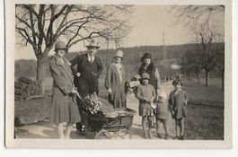 Familienausflug,Kinderwagen,Mode,1920er, Privatfoto