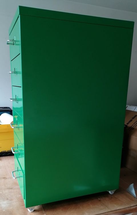 57+ Ikea Metallschrank Grün, Verkaufe einen roten und einen grünen