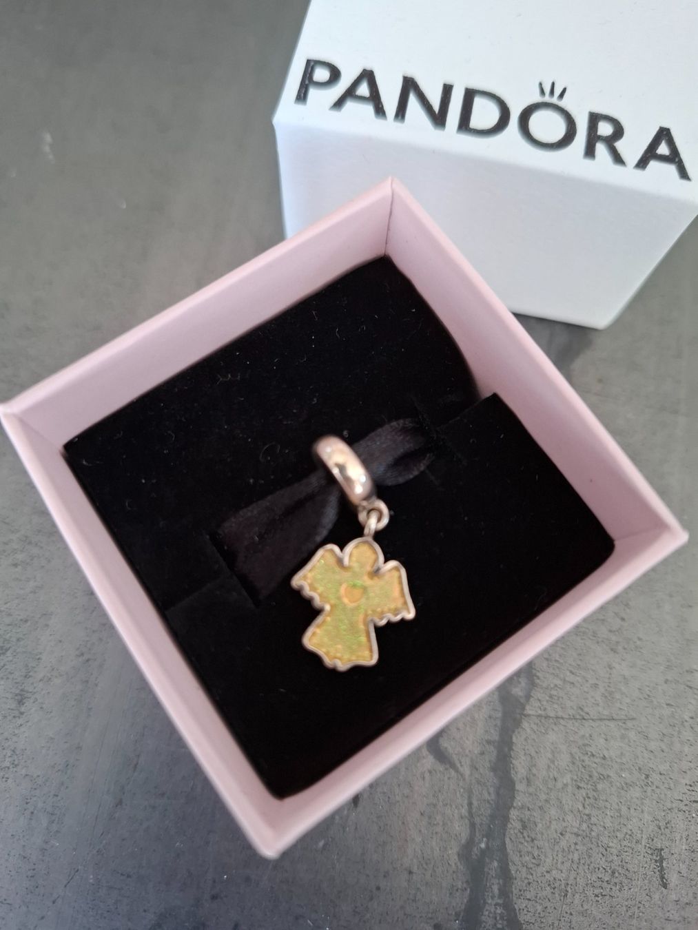 Ciondoli: Charm "Engel mit Herz" zu Pandora Armband – Usato da Jonen venduto da h-blxgirl79 2